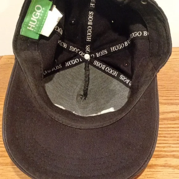 Hugo Boss BOSS hat (OS) - Picture 3 of 7